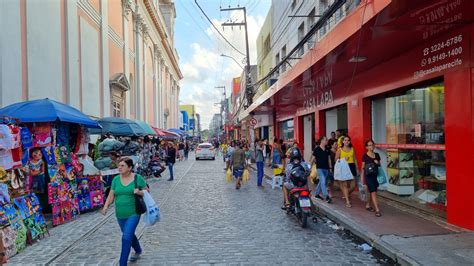 Comércio do Centro do Recife abrirá normal e shoppings funcionarão em