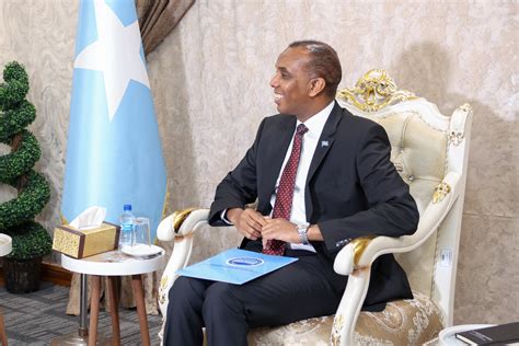 Pm Hamza Abdi Barre Meets With Un Special Representative For Somalia