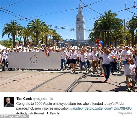 Apple Ceo Tim Cook Officially Comes Out As Gay Daily Mail Online