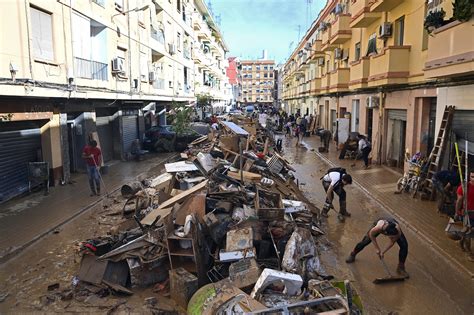 Colombianos En Valencia Un Muerto Y Desaparecidos Por Temporal