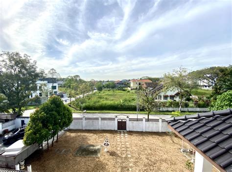 NICELY RENOVATED 3 STOREY BUNGALOW KAYANGAN HEIGHTS Proplead