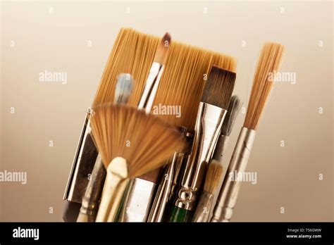 Paint Brush Sizes Hi Res Stock Photography And Images Alamy