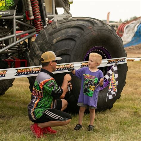 Mansfield Oh July Monstertruckthrowdown Online Home