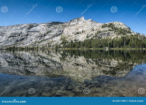 Landscape in the Sierra Nevada Mountains Stock Image - Image of outdoor ...