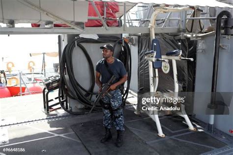 Uss Chinook Photos and Premium High Res Pictures - Getty Images