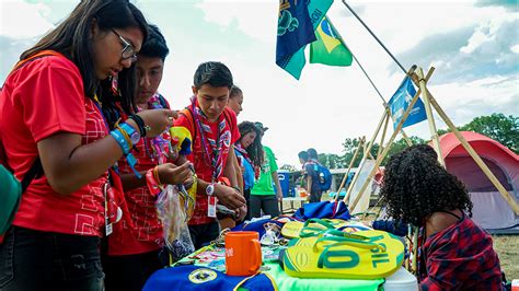 Escoteiros Vivem A Maior Aventura De Suas Vidas Em Acampamento Mundial