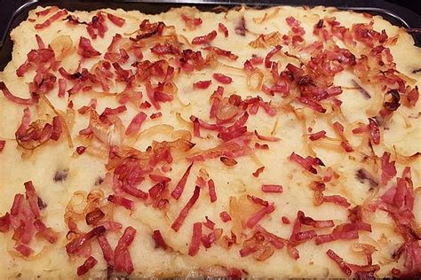 Kappes Teerdisch Mashed Potatoes With Sauerkraut And Bacon