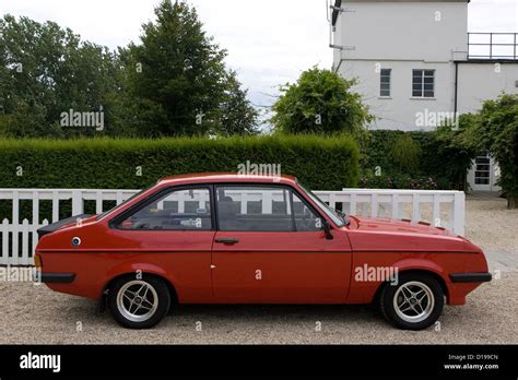 Einen Alten Ford Salonwagen Parkte Bei Einer Oldtimer Show