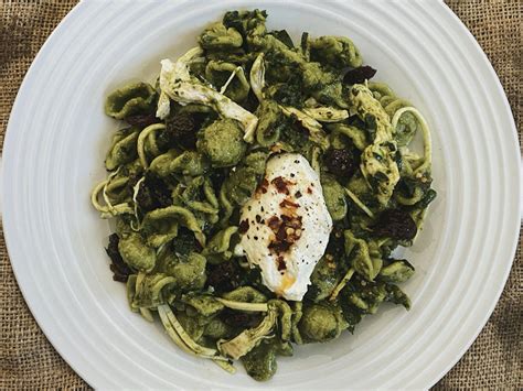 Pesto orecchiette pasta - Bondi Harevst