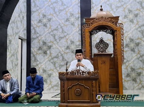 Tabligh Akbar Peringati Isra Miraj Nabi Muhammad SAW Di Masjid Agung