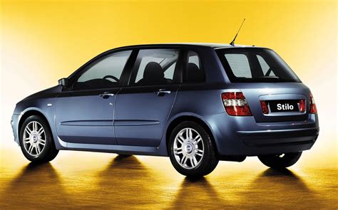 Fiat Stilo 2003 fotos e detalhes das versões lançamento