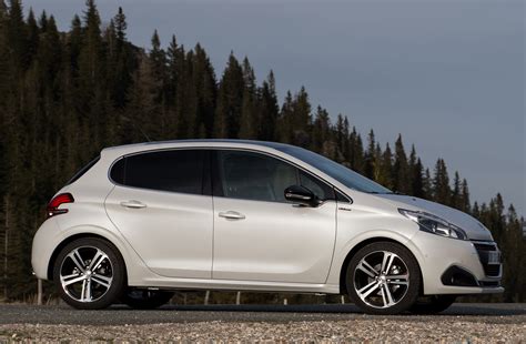 Nuevo Peugeot 208 uno de los coches más frugales del mundo Foto 5 de