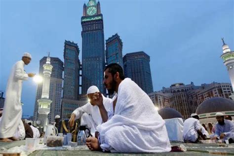 7 Keutamaan Umrah Di Bulan Ramadan Nomor 1 Dapat Pahala Ibadah Haji