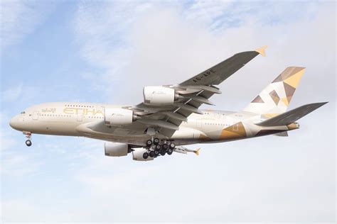 Etihad Airways Paris Flights Go All Airbus A380 Aviation24be