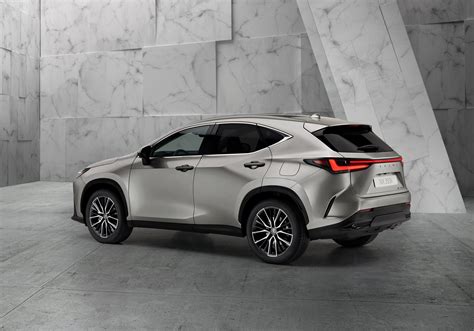 NX 350h Studio 2021 Lexus Media Site