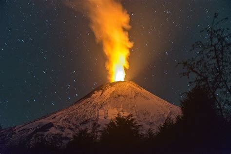 Tour du monde des volcans à surveiller de près