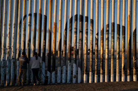 La Jornada Fallece Migrante Ruso Al Intentar Cruzar A Nado De Tijuana