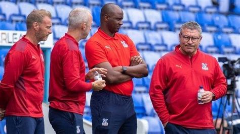 BBC Radio Cymru Ar Y Marc Ymadawiad Osian Roberts O Crystal Palace