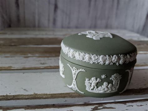 Wedgwood Circular Trinket Box Lided Cherub Green Jasperware Etsy