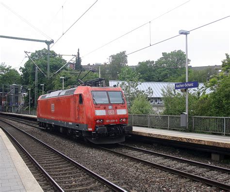 Ein Nachschuss Von Der Db Kommt Als Lokzug Aus Aachen West