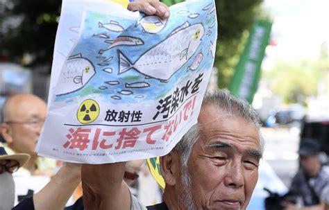 Japon Le Rejet Controversee En Mer De L Eau De Fukushima A Commencee