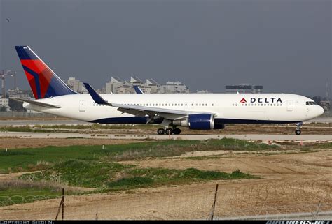 Boeing 767 332er Delta Air Lines Aviation Photo 1636787