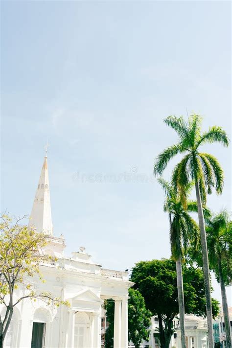 Georgetown St George S Anglican Church And Palm Tree In Penang