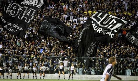 Vai Lotar Torcida Do Cear Adquire Mil Ingressos Para Duelo Contra O