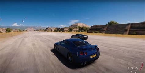 Ferrari Sf Vs Hp Nissan Gt R Drag Race But It S Done In Forza