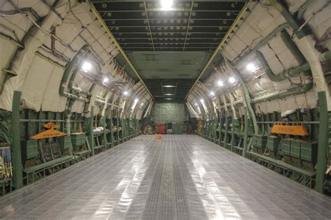 Ан-225 "Мрия": взгляд изнутри — Центр транспортних стратегій