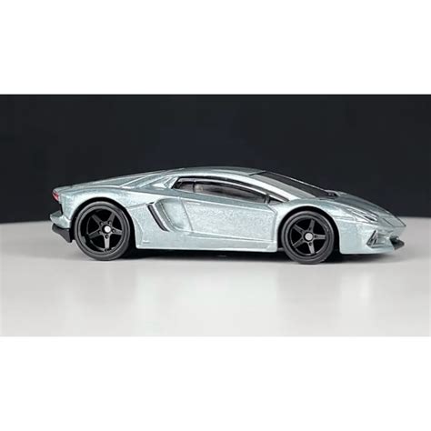 Hot Wheels Premium Lamborghini Aventador LP 700 4 Shopee Philippines