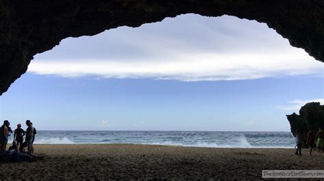 Playa Pastillo and Cueva Golondrinas in Isabela | PRDayTrips