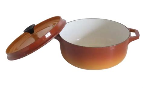 Cocotte En Fonte Emaill E Nomar France Dlg Le Creuset Cm Eur