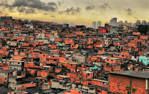 favelas 9 da população da cidade de São Paulo vivem nelas