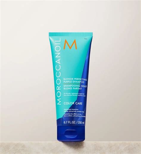 Moroccanoil Blonde Perfecting Purple Shampoo Dầu gội ánh tím khử sắc