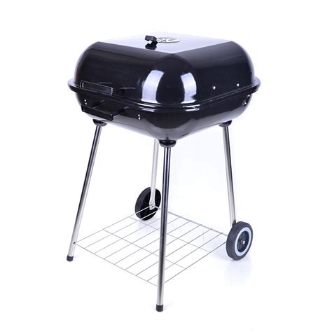 Vier Benen Met Katrol Bbq Grill Barbecue Charbon D Grandado