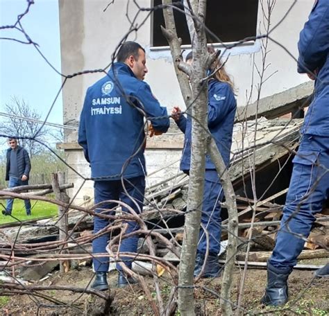 Samsun Da Balkon In Aat Kt Feci Ekilde Can Verdi Samsun Haber