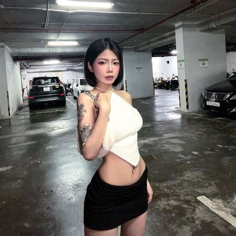 Hot girl bị đồn bán ảnh nhạy cảm kiếm tiền giờ ra sao