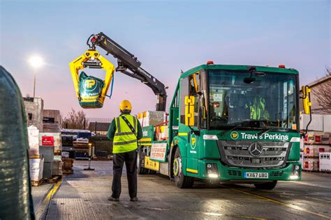 First Mercedes Econic Trucks Enter Service With Travis Perkins