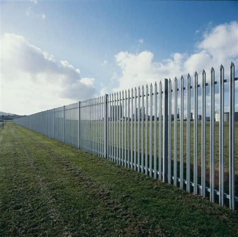 Palisade Fencing Fencing For Security And Privacy