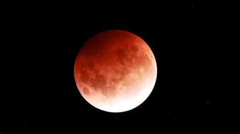 Lua De Sangue Como Ver O Eclipse Total Da Lua Em Portugal Minuto A