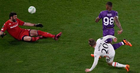 Conference League Fiorentina Beffata Al 90esimo Il West Ham Vince 2 1