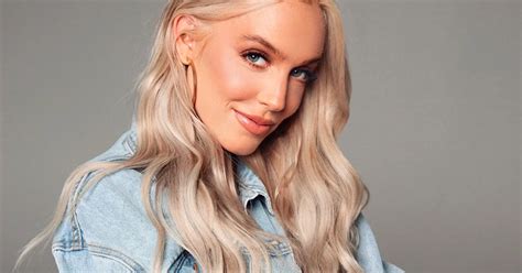 Alexandra Cooper Net Worth - How Wealthy Is Call Her Daddy Host?