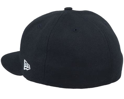 Essential 59fifty Black Fitted New Era Caps