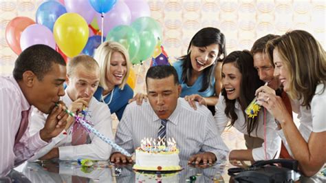 The Safe Way To Recognise A Workplace Birthday Bbc News