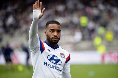 Mensonge Mixte Étroitement lacazette lyon comté Artiste Intéressant