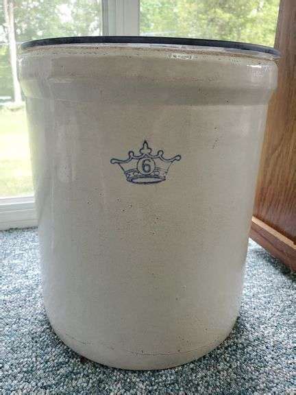 6 Crown Salt Glazed Crock With Glass Top And Seashells Inside Bid