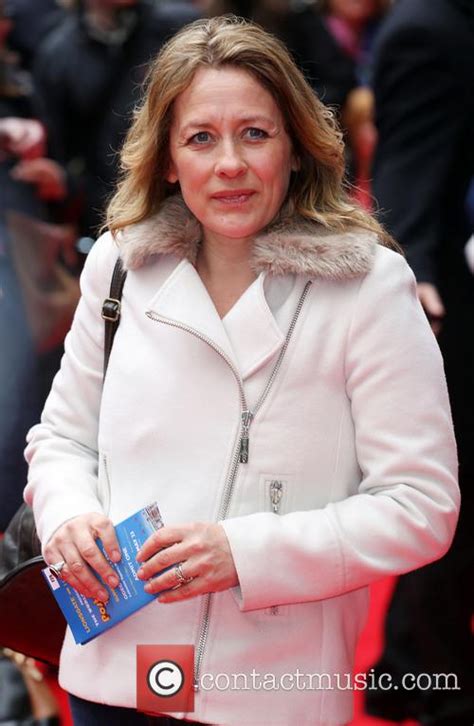 Sarah Beeny Photos