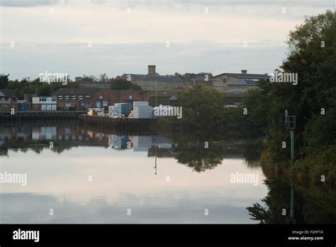 Perth Harbour Entrancelower Friartonperthscotlanduk Stock Photo Alamy