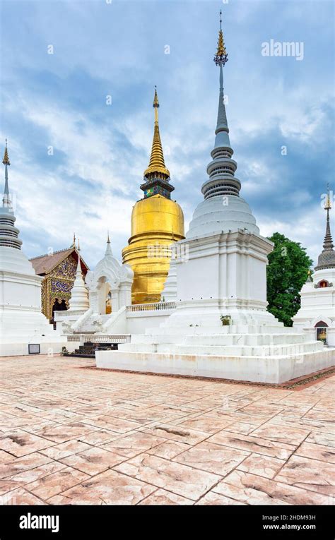 Chiang Mai Wat Suan Dok Chiang Mais Stock Photo Alamy